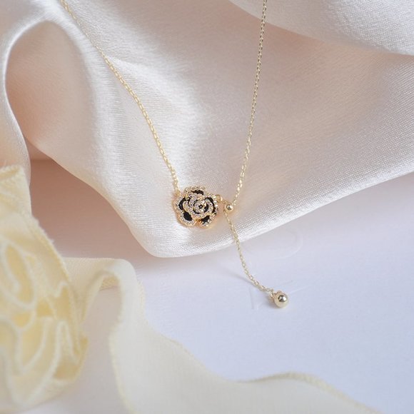 NEW 14K Gold Plated Diamond Camelia Necklace - Picture 8 of 8